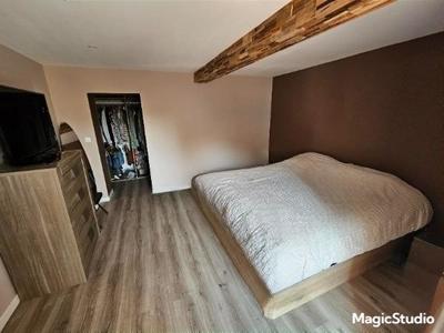 Appartement - 110 m² - 5 pièces