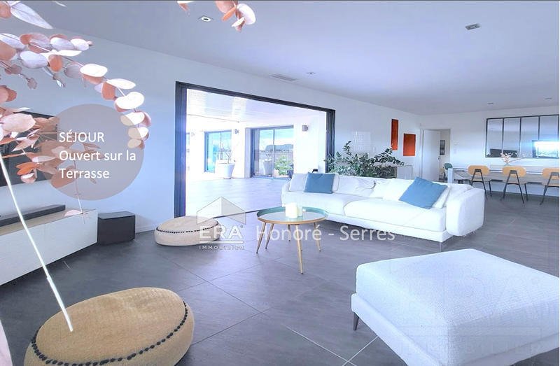 Maison - 151 m² - 5 pièces