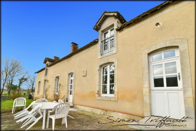 Maison bourgeoise - 255 m² - 8 pièces