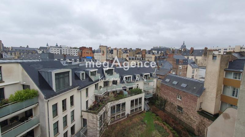 Appartement - 101 m² - 4 pièces