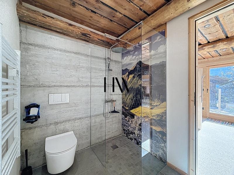 Châlet - 285 m² - 8 pièces