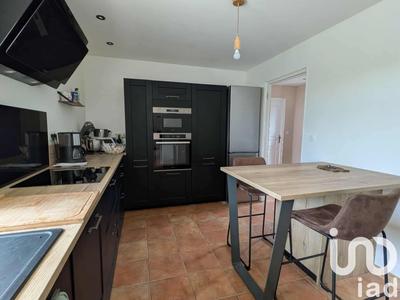 Maison - 184 m² - 7 pièces