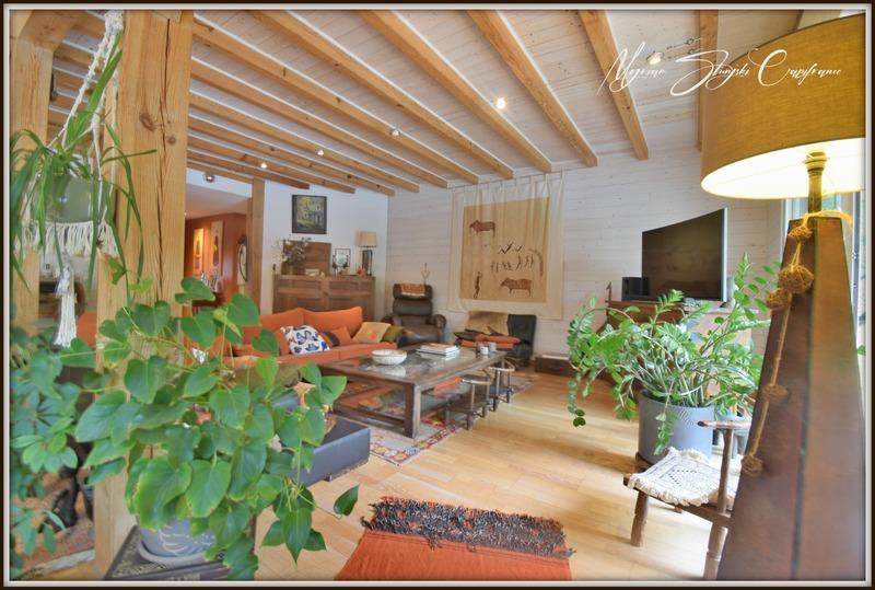 Propriété - 240 m² - 5 pièces