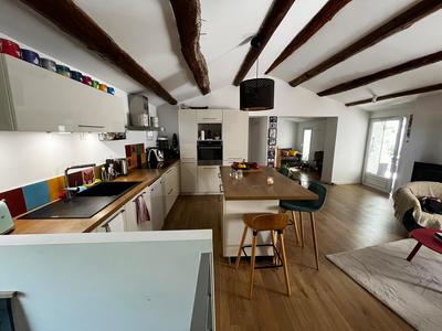 Maison - 108 m² - 4 pièces