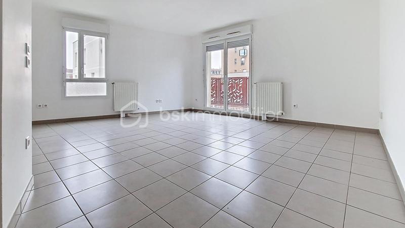 Appartement - 98 m² - 5 pièces