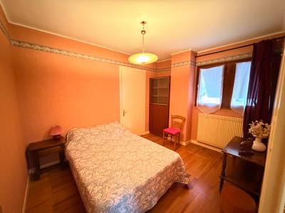 Maison - 111 m² - 6 pièces