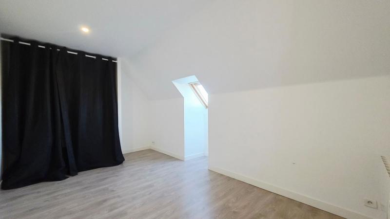 Maison - 165 m² - 6 pièces