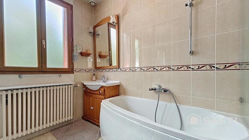 Maison - 127 m² - 6 pièces