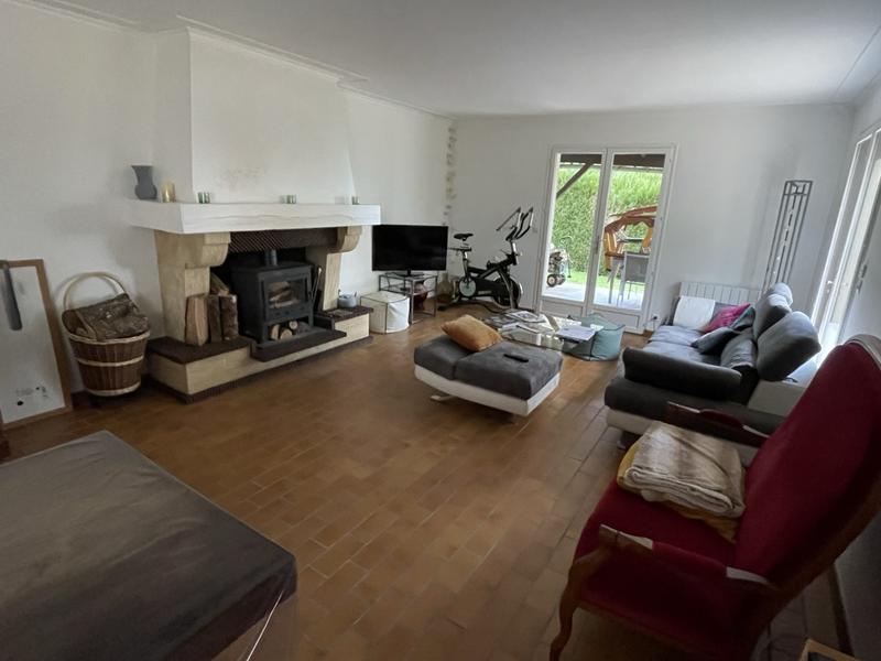 Maison - 140 m² - 5 pièces