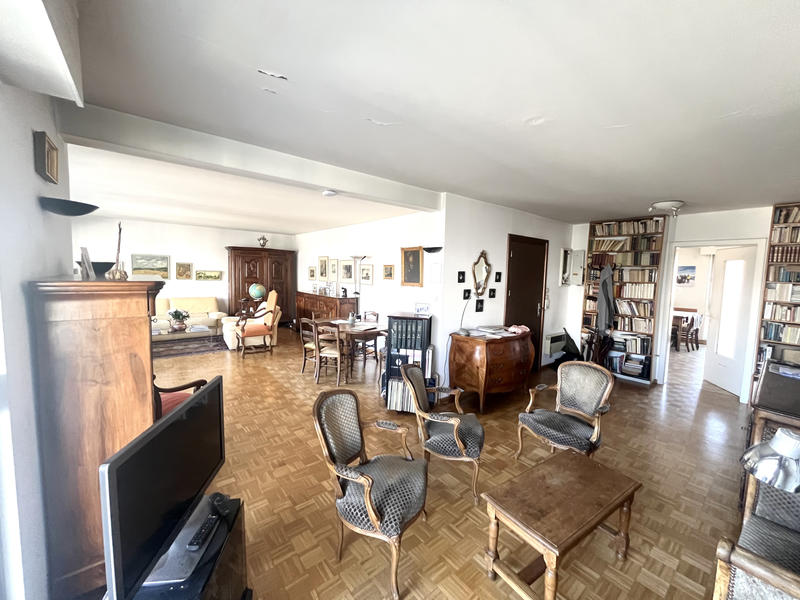 Appartement - 125 m² - 5 pièces