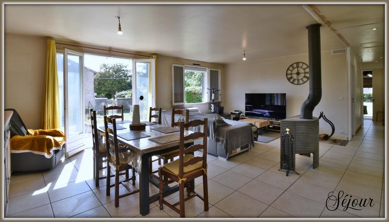 Maison - 94 m² - 4 pièces