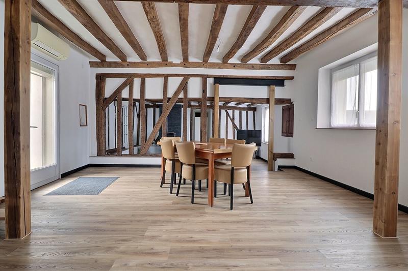 Maison - 105 m² - 6 pièces