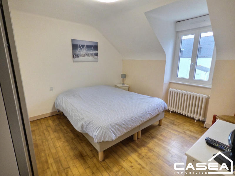 Maison traditionnelle - 83 m² - 4 pièces