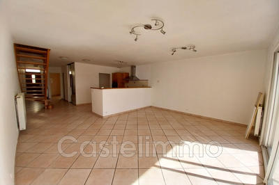 Maison de ville - 111 m² - 5 pièces