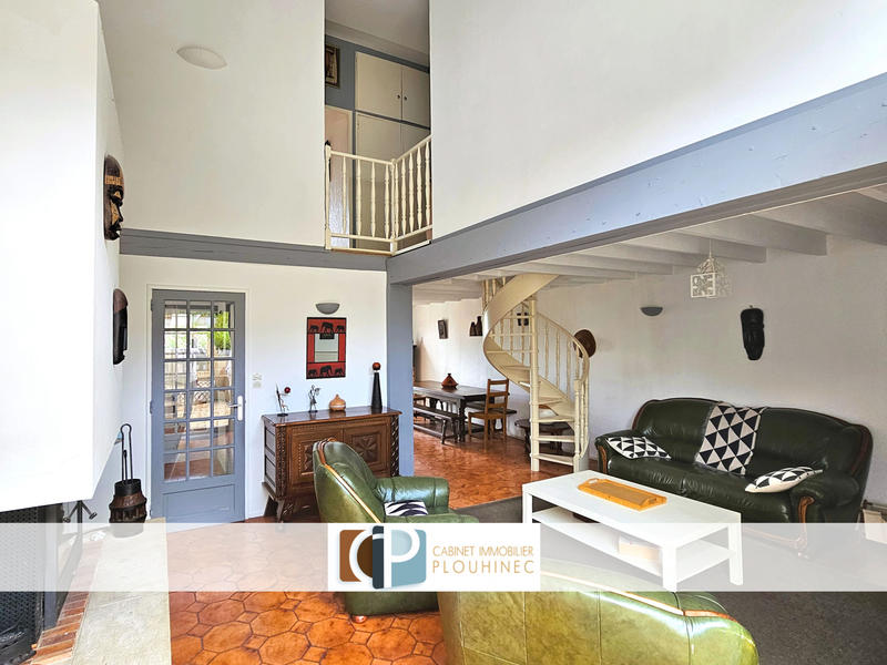 Maison - 92 m² - 5 pièces