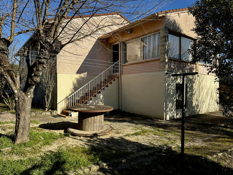 Maison - 180 m² - 6 pièces