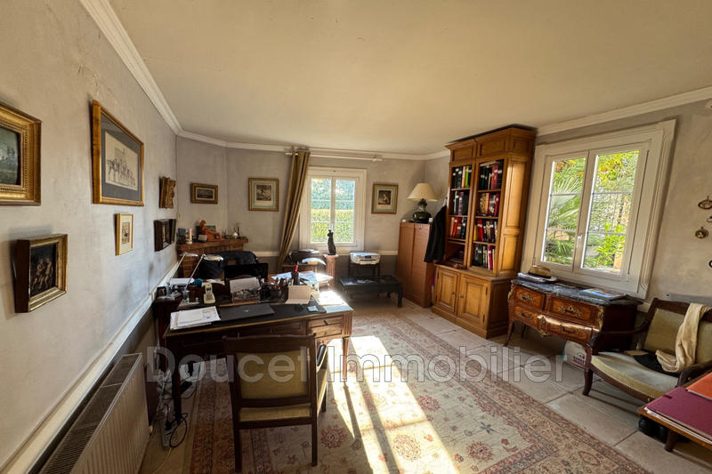 Maison - 430 m² - 15 pièces