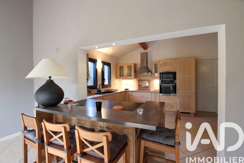 Maison - 138 m² - 5 pièces