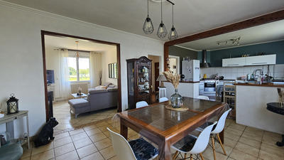 Maison - 108 m² - 6 pièces