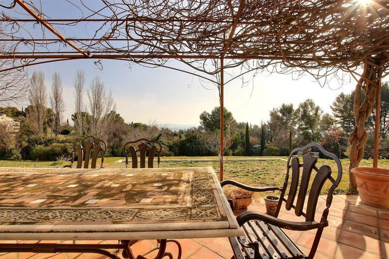 Bastide - 220 m² - 7 pièces