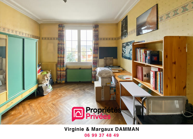 Maison - 205 m² - 10 pièces