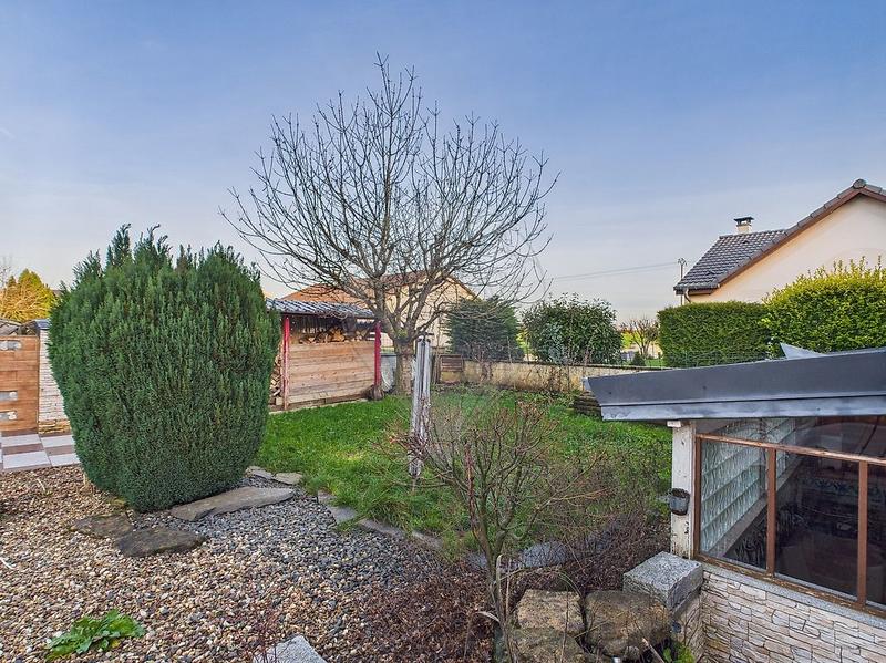 Maison - 180 m² - 8 pièces