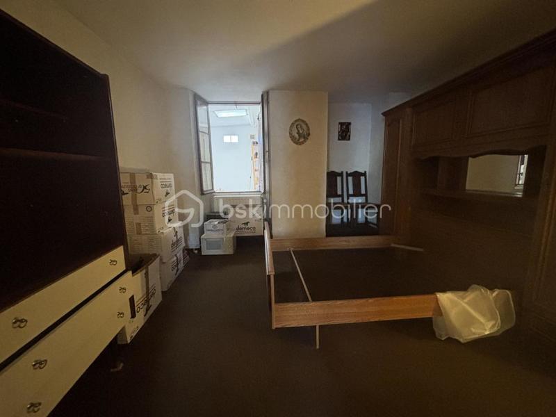 Maison ancienne - 177 m² - 8 pièces