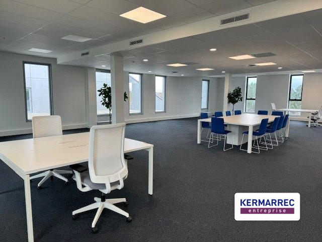 Bureau - 3 529 m²
