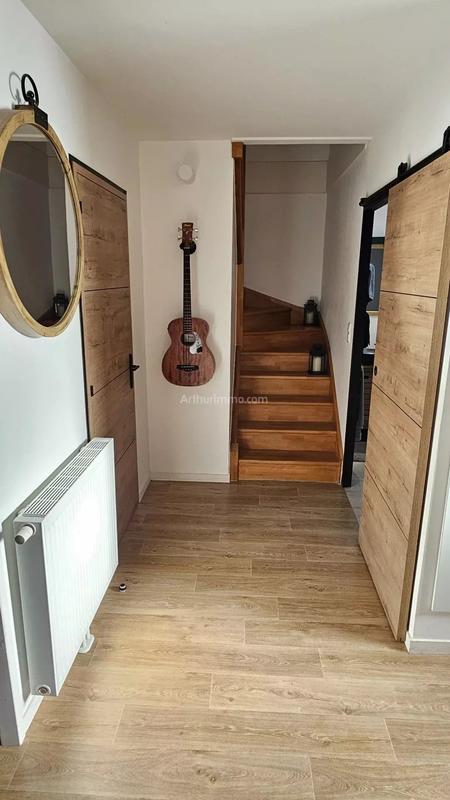 Maison - 95 m² - 6 pièces