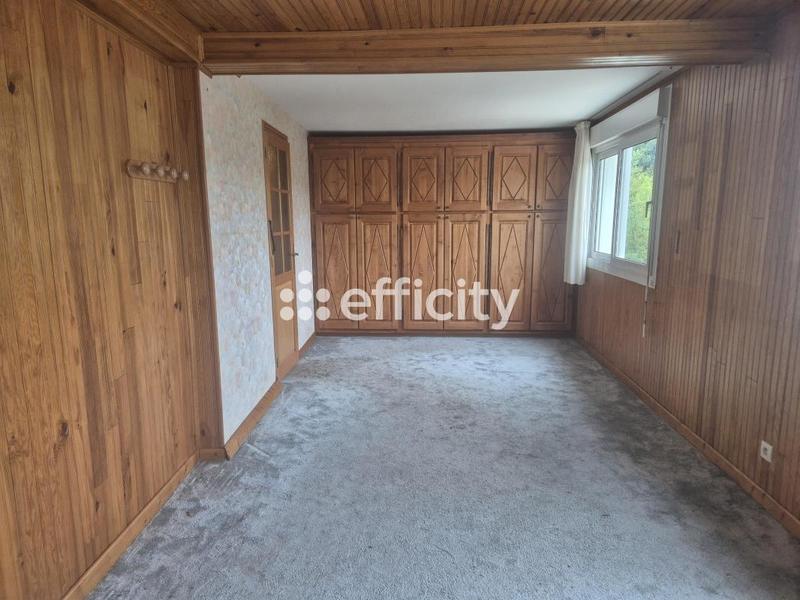 Maison - 184 m² - 7 pièces