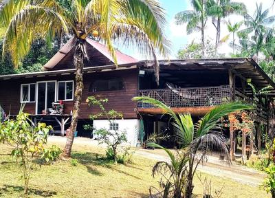 Propriété - 114 m² - 4 pièces