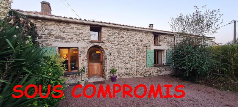 Maison - 96 m² - 5 pièces