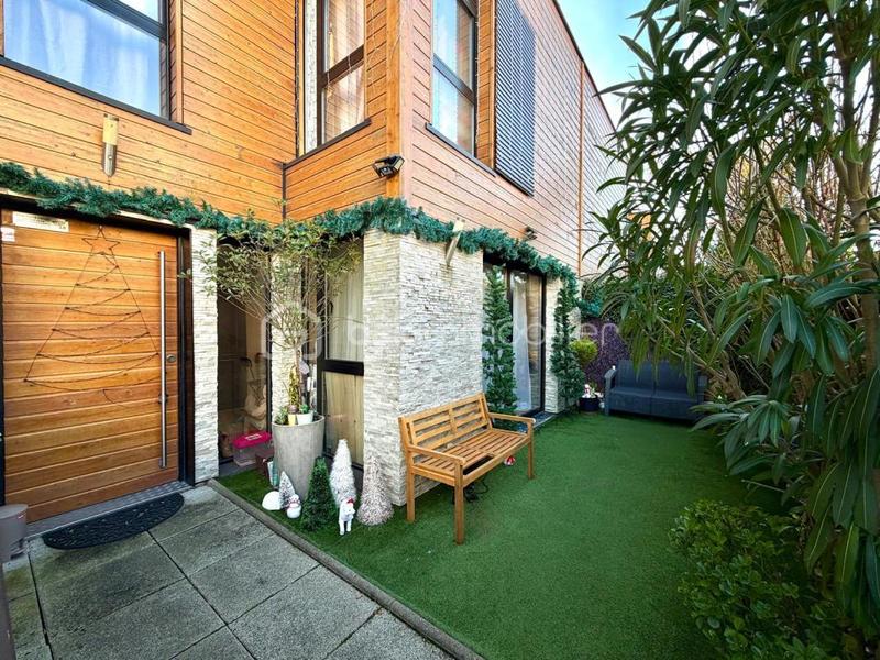 Maison - 60 m² - 3 pièces