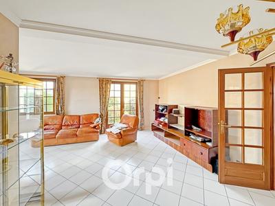 Maison - 111 m² - 5 pièces