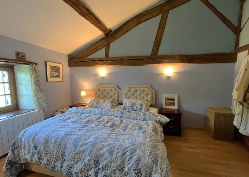 Maison - 295 m² - 10 pièces