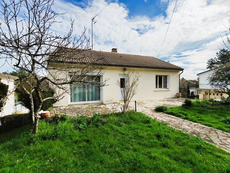 Maison - 89 m² - 5 pièces