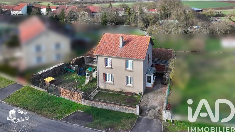 Maison de village - 100 m² - 4 pièces