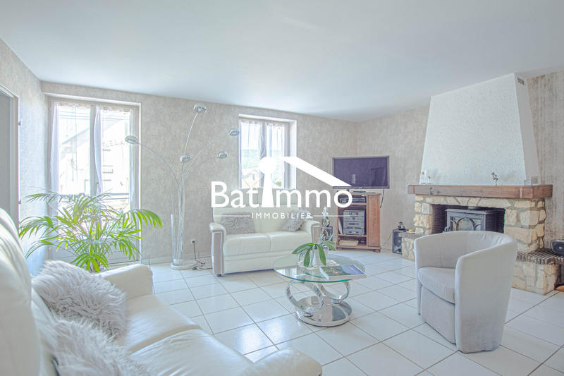 Maison - 180 m² - 7 pièces