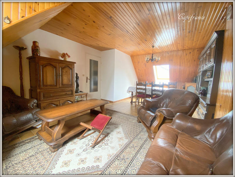 Maison - 165 m² - 8 pièces