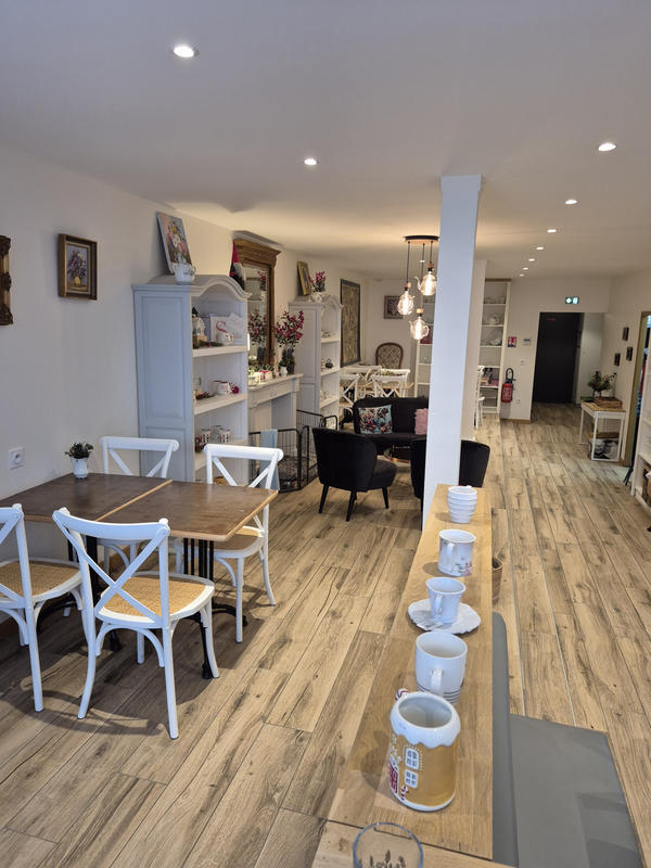 Fonds de commerce - Local commercial - 100 m²