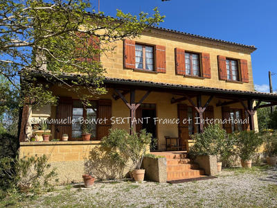 Maison - 150 m² - 6 pièces