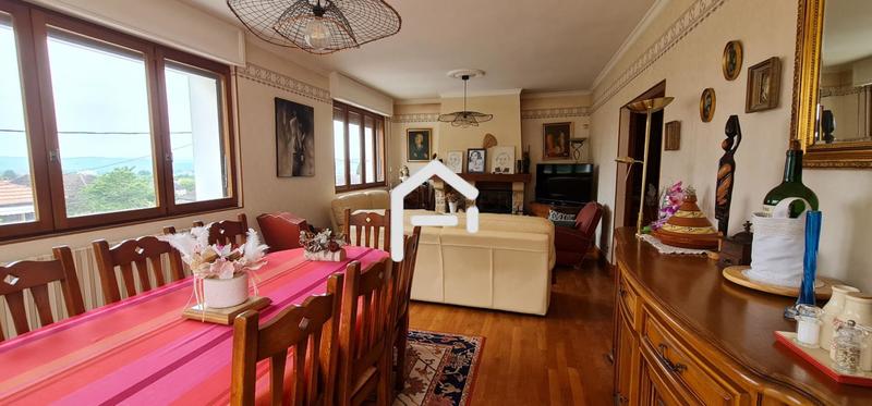 Propriété - 170 m² - 7 pièces