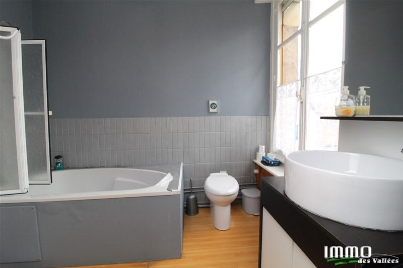 Maison - 166 m² - 7 pièces