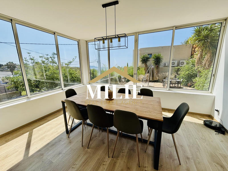 Appartement - 96 m² - 4 pièces