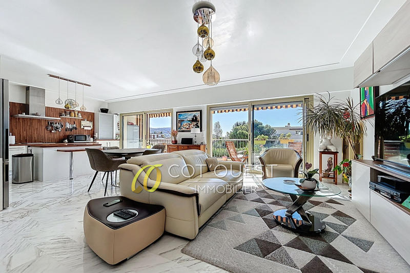 Appartement - 103 m² - 4 pièces