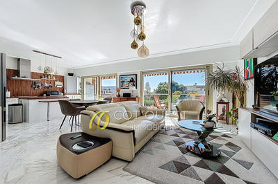 Appartement - 103 m² - 4 pièces