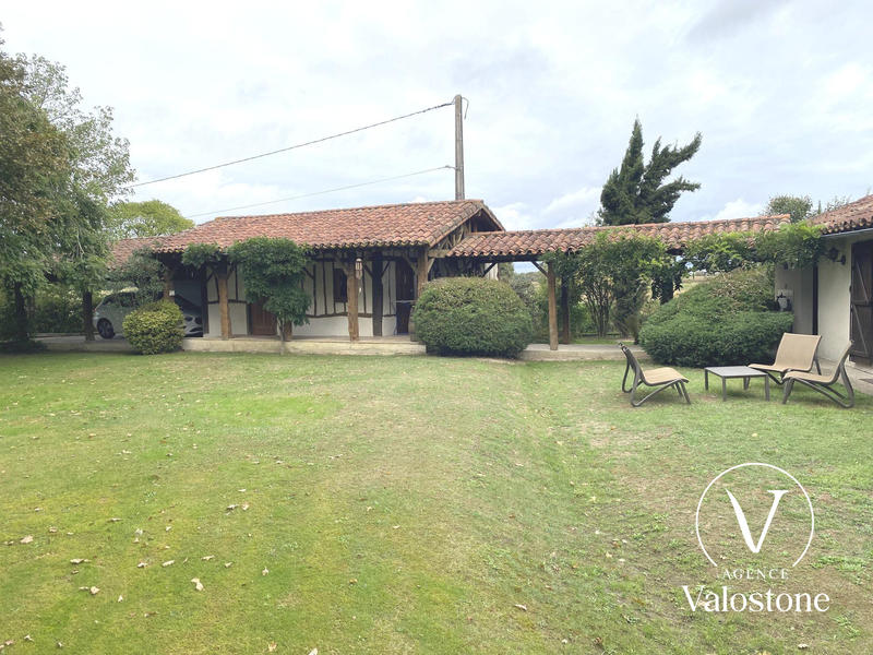 Maison - 170 m² - 5 pièces