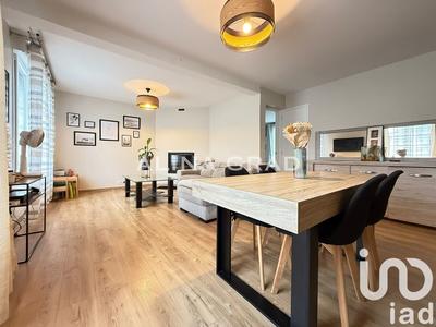 Maison - 123 m² - 5 pièces