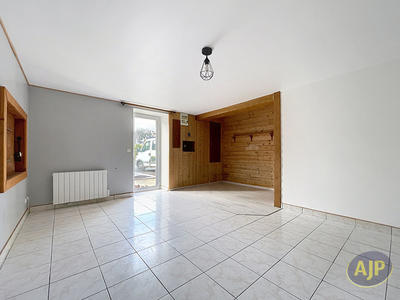 Maison - 89 m² - 4 pièces
