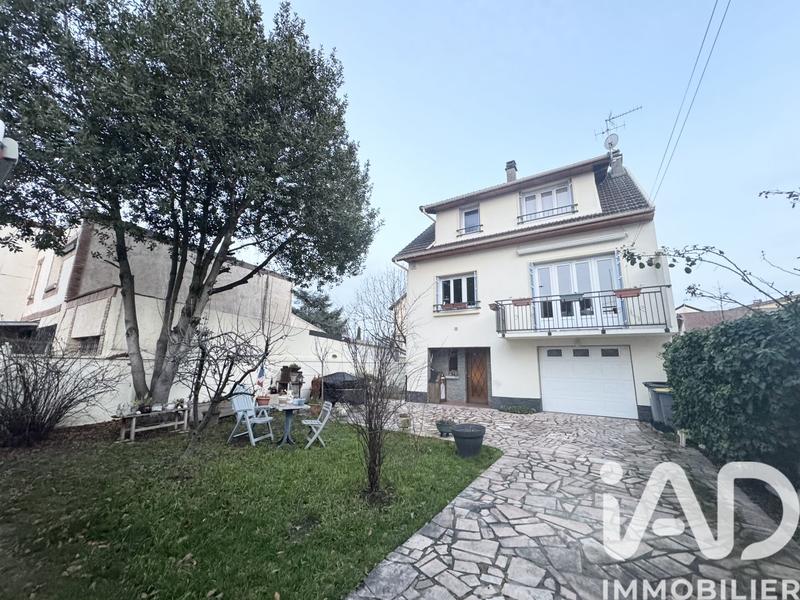 Maison - 127 m² - 6 pièces